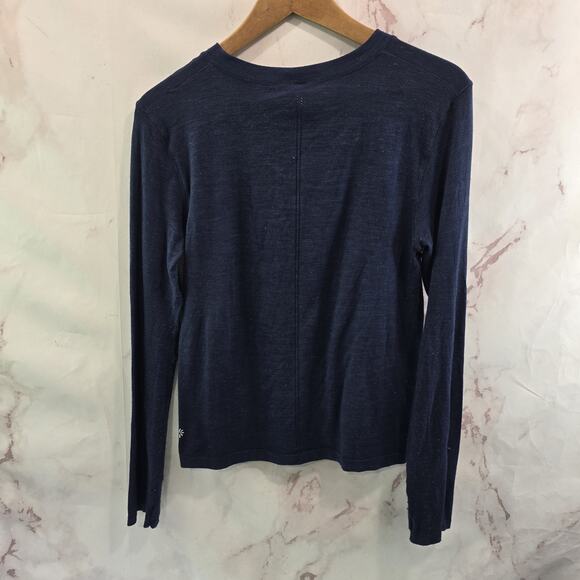 Athleta Shirt Womens Medium Navy Blue Merino Wool Baselayer Thumb Holes - Picture 5 of 11